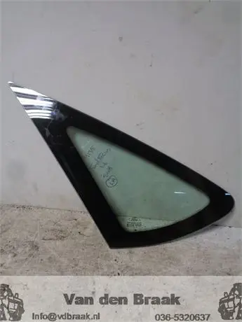 Ford Focus 5 deurs Hatchback 2004-2011 Driehoekraam links achter