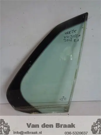 Volkswagen Jetta 2005-2011 Scheerraam rechts achter