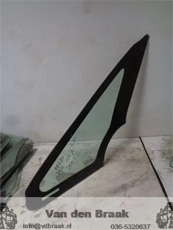 Peugeot 1007 2005-2009 Scheerraam linksvoor