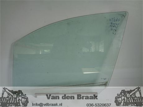 Suzuki Splash 2008-2015 Portierraam links voor