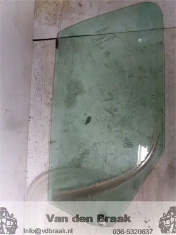 Fiat Ducato 2007-2014 Portierruit links voor