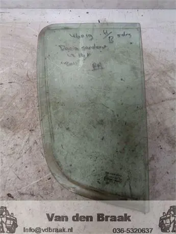 Dacia Sandero 2008-2012 Scheerraam portier rechtsachter