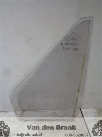 Renault Trafic 1981-1989 Driehoekraam links voor