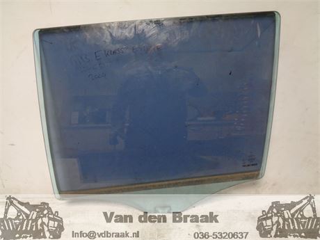 Mercedes Benz E-Klasse Combi S211 2003-2009 Portierraam links achter