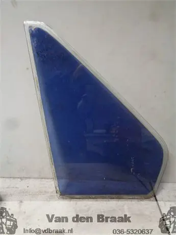 Renault Trafic 1981-1989 Driehoekraam rechts voor