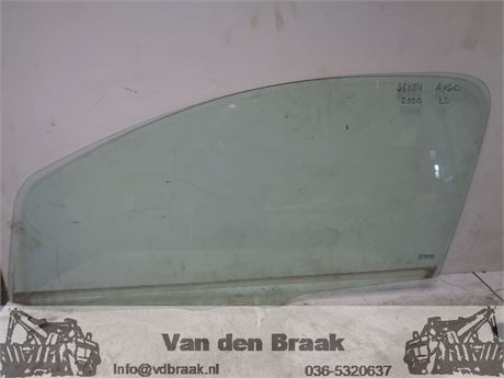 Toyota Aygo 3 deurs 2005-2014 Portierraam links