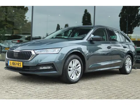 SKODA OCTAVIA COMBI 1.0 TSI BUSINESS EDITION | VIRT COCKPIT | LED | CARPLAY | CRUISE | NAVI | LMV