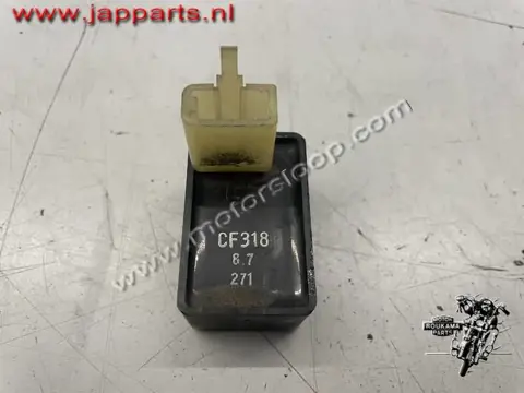 Honda VFR750(RC24) Benzinepomp relais