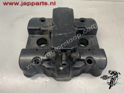 Honda VFR750(RC24) Klepdeksel Achter