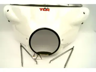 Used Voorruit + kuip V7