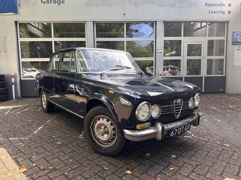 Alfa Romeo Giulia 1.6 Super (bj 1973)
