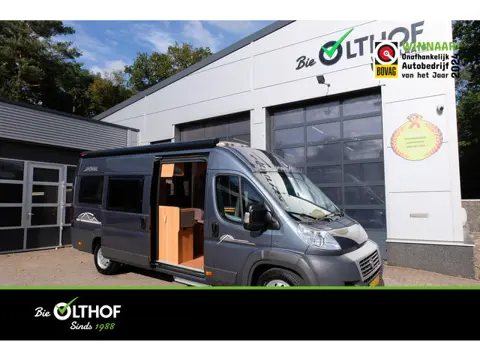 Pössl Roadcruiser | LENGTE BEDDEN | TREKHAAK | (bj 2011)