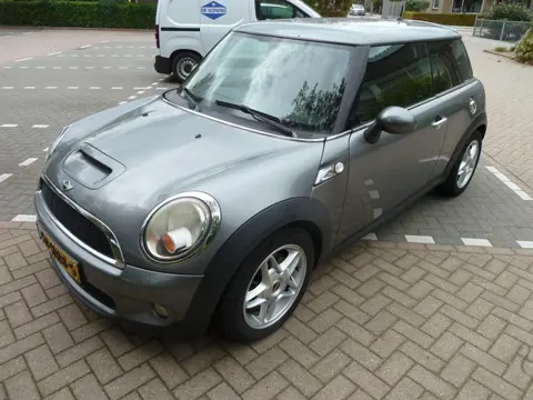 Mini Mini 1.6 Cooper S