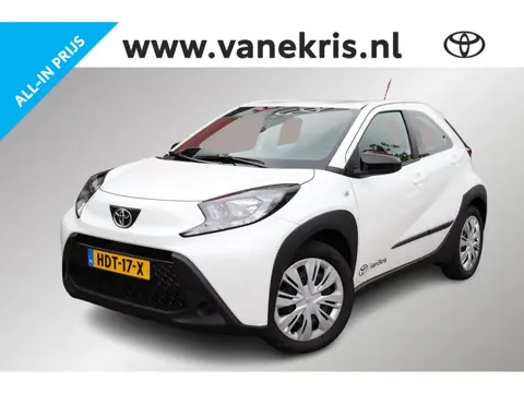 Toyota Aygo X 1.0 VVT-i MT Play, Armsteun , Apple Carplay & Android Auto, Camera, Cruise controle