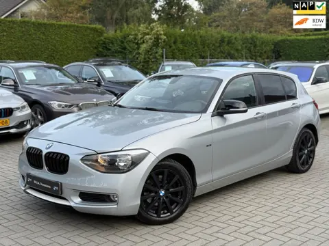 BMW 1-serie 116i Business Limited Edition Urban|Nieuwe Ketting + Klepseals|ACarplay|Half Leder|Clima