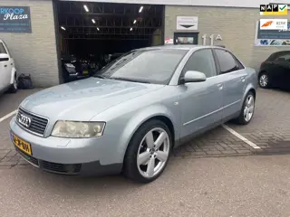 Audi A4 Limousine 3.0 Exclusive MT Automaat