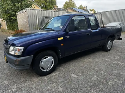 Toyota Hilux 2.5 D4-D 2002 79000km NAP UNIEK APK 9-26