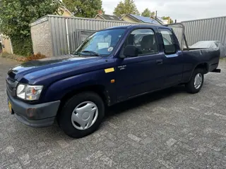 Toyota Hilux 2.5 D4-D 2002 79000km NAP UNIEK APK 9-26
