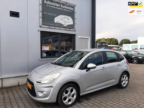 Citroen C3 1.4 VTi Dynamique loopt op 3 cilinders