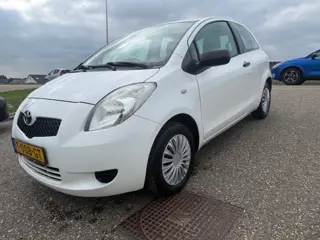 Toyota Yaris 1.0 VVTi + VERKOCHT