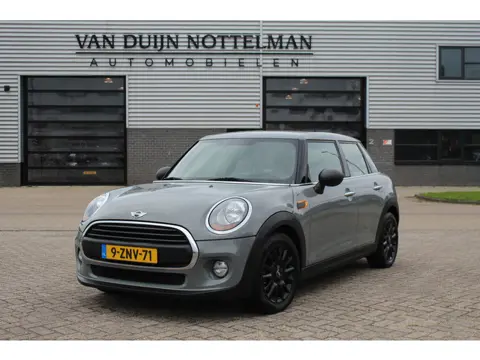 MINI Mini 1.2 One Business / Navigatie / Cruise / N.A.P.