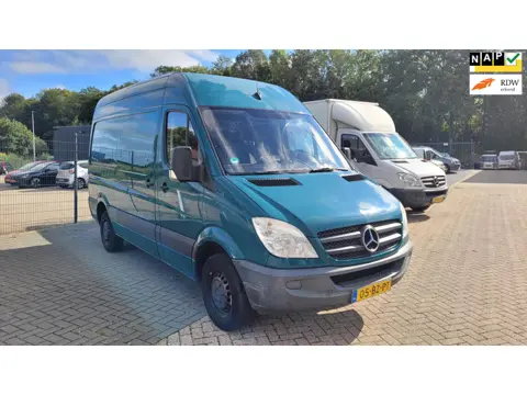 Mercedes-Benz Sprinter 209 2.2 CDI 366 HD 88 pk *3 zitplaatsen* *6-bak*