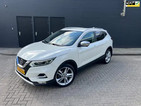 Nissan Qashqai 1.3 DIG-T N-Connecta Automaat 360 Cam
