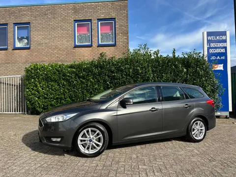 Ford FOCUS Wagon 1.0 EcoBoost Titanium Climate C, Cruise C, Lmv, Pdc!!!! VRIJDAG 27-03 ZIJN WIJ GEOP