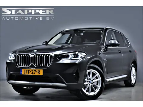 BMW X3 xDrive30e 292pk High Executive 1e Eig. Dealer OH Trekhaak/CarPlay/Camera/Navi/Led/Leer/Pdc/Lm