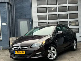 Opel Astra 1.4 Turbo Berlin | Airco | Navi | Cruise | N.A.P