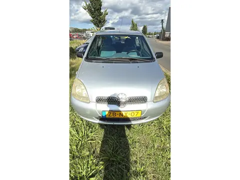 Toyota Yaris 1.0-16V VVT-i Sol 3 maanden garantie