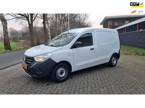 Dacia Dokker GEZOCHT GEVRAAGD ALLE DOKKER LOGAN TOPPRIJS 0613896819