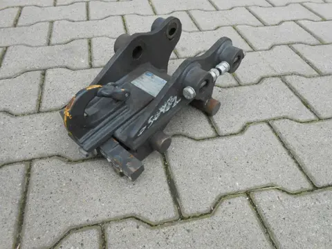 GP Equipment New Holland E09 (bj 2020)