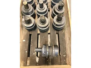 Onbekend HYUNDAI HX300LC / HYUNDAI R290LC-7-9 / KOMATSU PC2