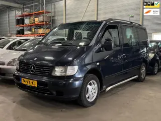 Mercedes-Benz Vito 112 CDI DC 6 PERSOONS