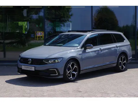 Volkswagen Passat Variant 1.4 TSI PHEV GTE 218 PK Plug-In Hybrides *13 + Voorradig in diverse uitvoe