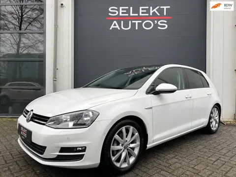 Volkswagen Golf 1.2 TSI CUP Panoramadak/Climate/Cruise/Navigatie/Stoelverwarming/17 Inch/Elekt Ramen