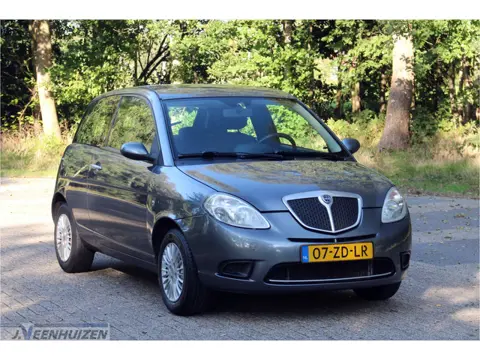 Lancia Ypsilon 1.2 Argento | 2007 | Airco | Nieuwe APK