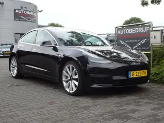 Tesla Model 3 Long Range AWD 75 kWh 351PK (bj 2019)