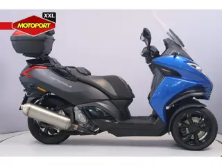 Peugeot METROPOLIS 400 . (bj 2018)