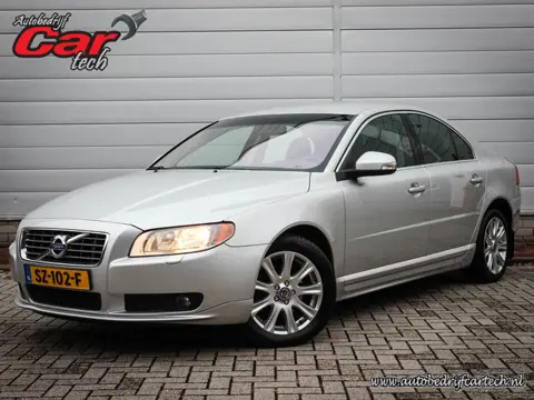 Volvo S80 2.0 T Momentum | Clima | Cruise | Leer | Stoelverwarming | Trekhaak | 17 inch |