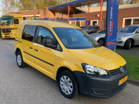 Volkswagen Caddy 1.6 tdi 102PK Automaat (DSG) met nieuwe APK.