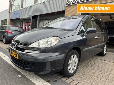 PEUGEOT 807 3.0 ST Premium 7 pers LEER CLIMA PDC LMV RIJDT GOED NAP APK 6-2026
