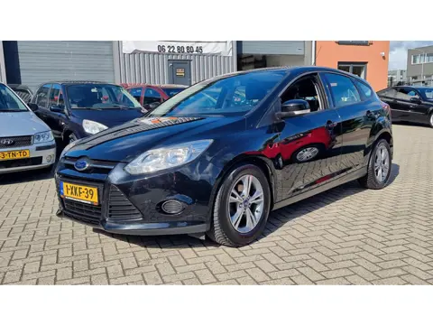 Ford Focus 1.0 EcoBoost Edition Navi, LMV, Bluetooth, NAP