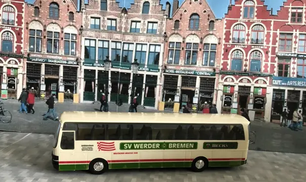 Supporters touring caar van Werber Bremen Setra. Herpa. HO