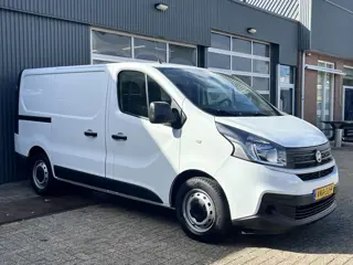 Fiat Talento 2.0 MultiJet L1H1 146pk Airco Cruise controle Trekhaak 2000kg trekgewicht Schuifdeur Pa