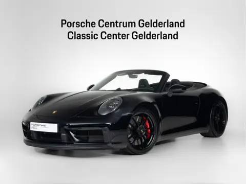 Porsche 911 Carrera 4 GTS Cabriolet