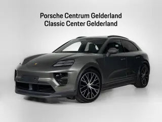 Porsche Macan 4