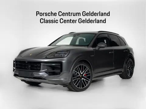 Porsche Cayenne S E-Hybrid