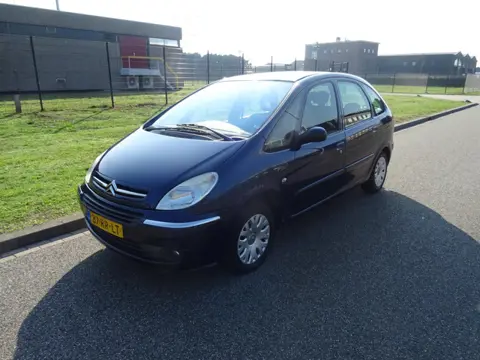 Citroen Xsara Picasso 1.8i-16V Attraction